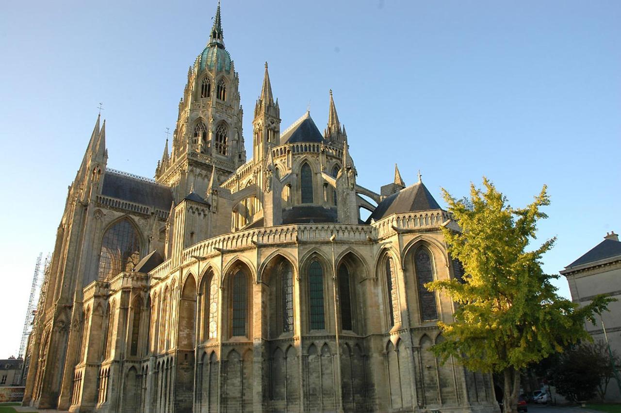 Normandy'S Green By The Sea Port-en-Bessin-Huppain Exterior photo